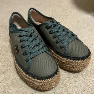 Olive/Green Espadrille Sneakers, Flatform Sneaker
